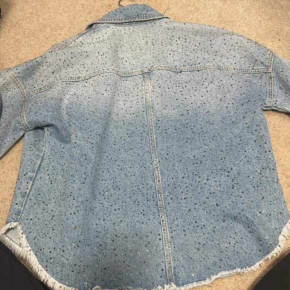 Zara jeans jacket with a stud - Picture 7 of 8